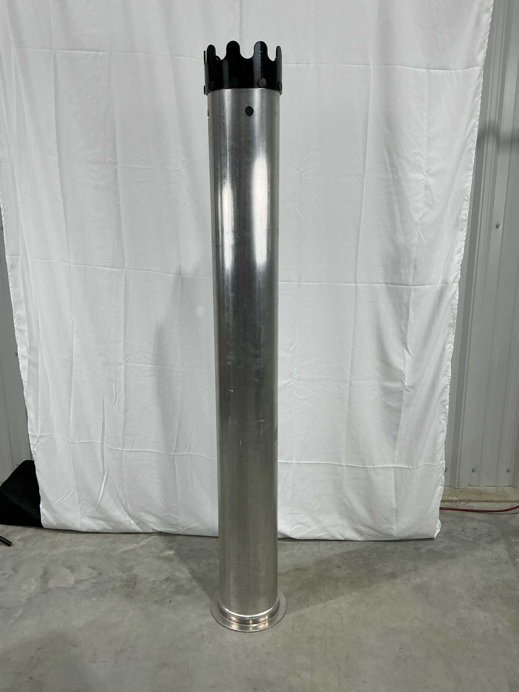 Vacuum Tube with Crown Cuff