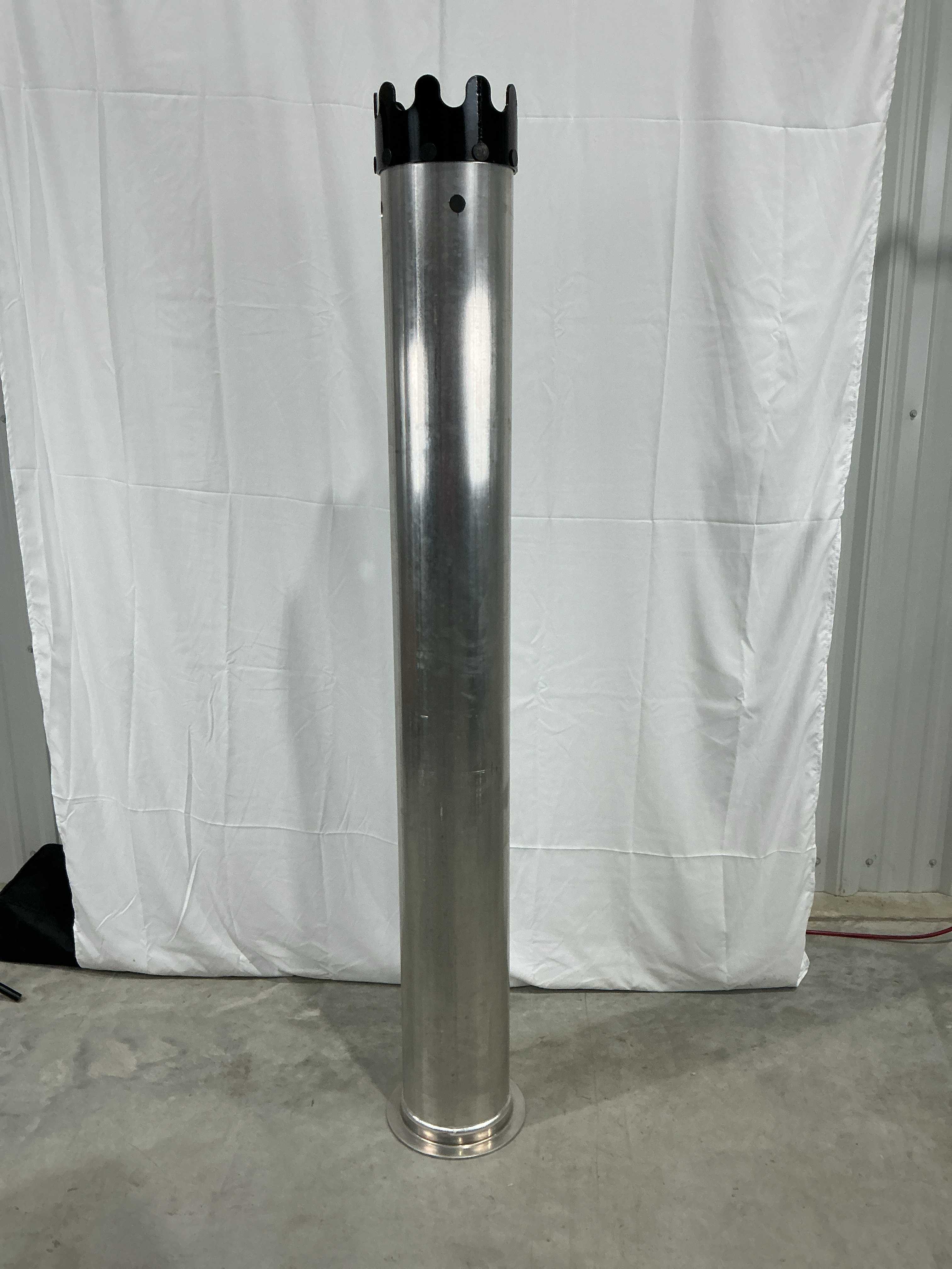 Vacuum Tube with Crown Cuff