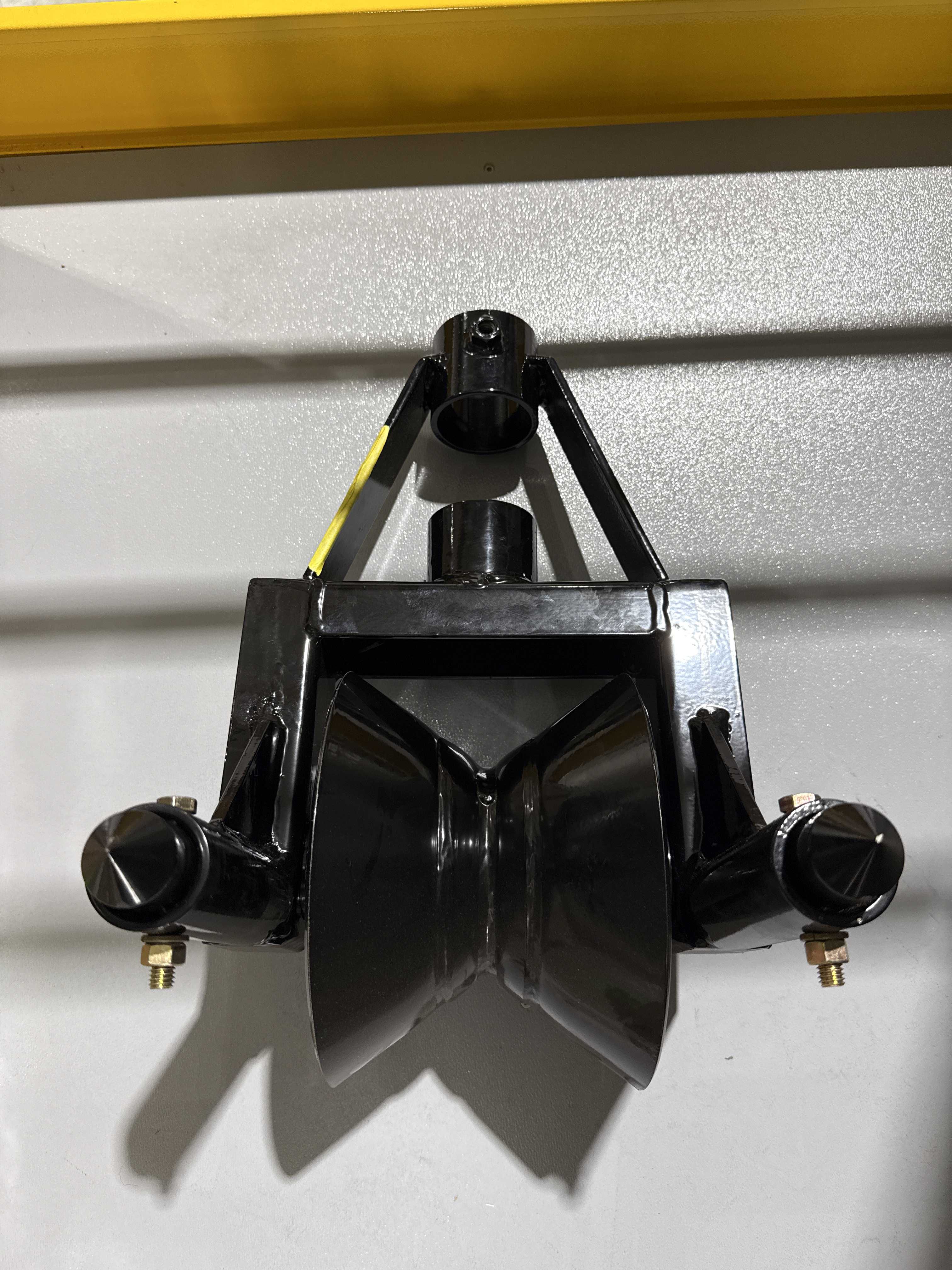 Surface Hung Manhole Roller & Yoke